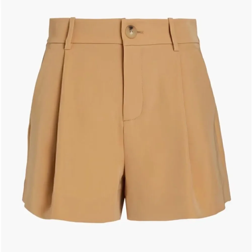 Vince Cady Hi-Waisted Polyester Short in Camel NWT Size 10